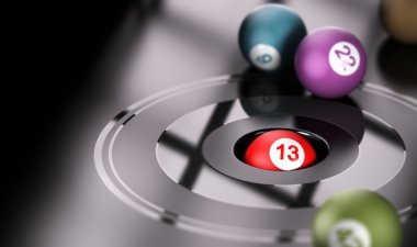 Player using mobile app to join Lightning Dice table with DANA payment method